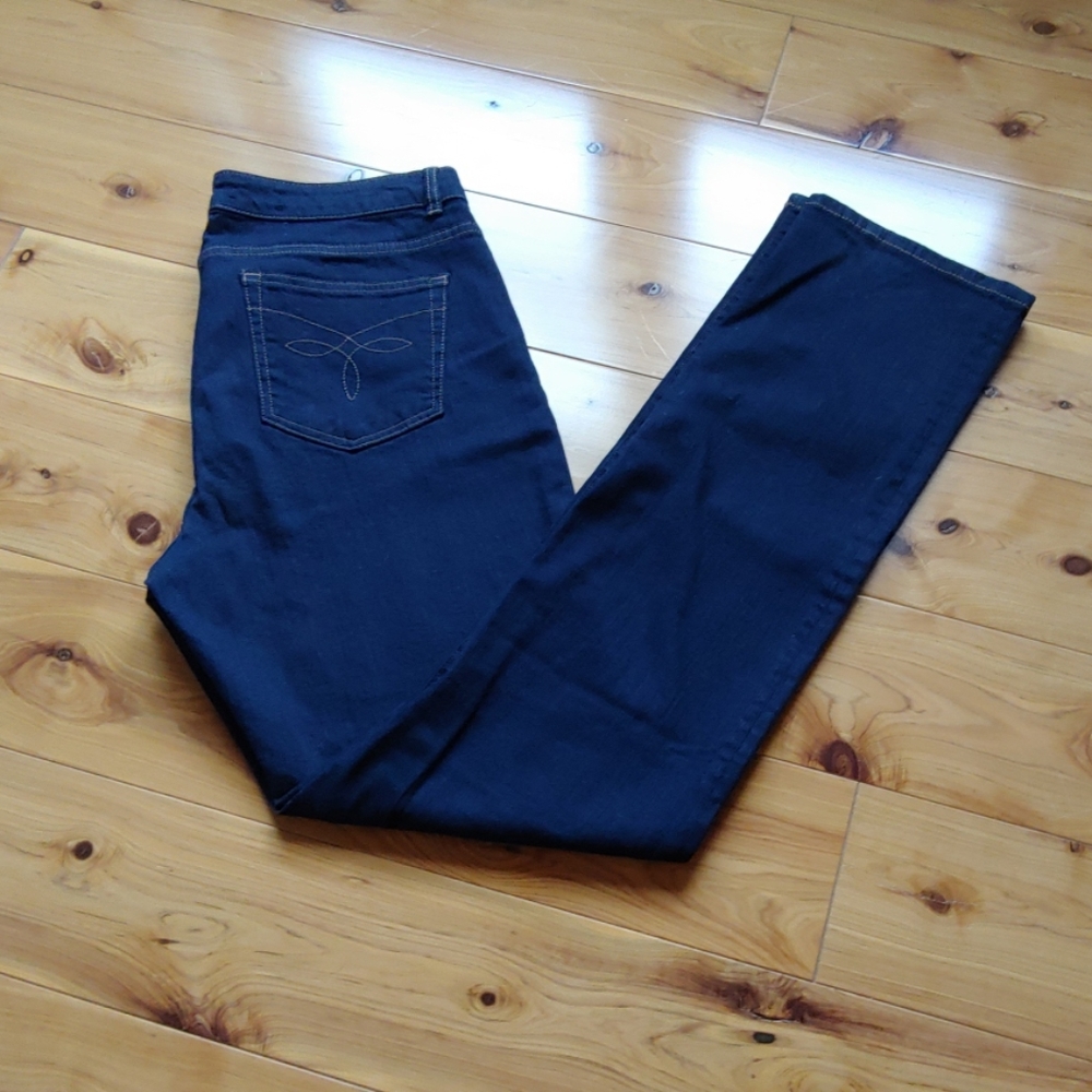 NWOT jeans